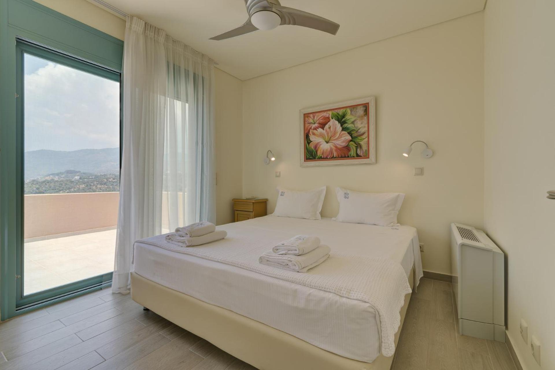 Ouzo Panoramic Houses 1, With Private Pool Plomári Kültér fotó