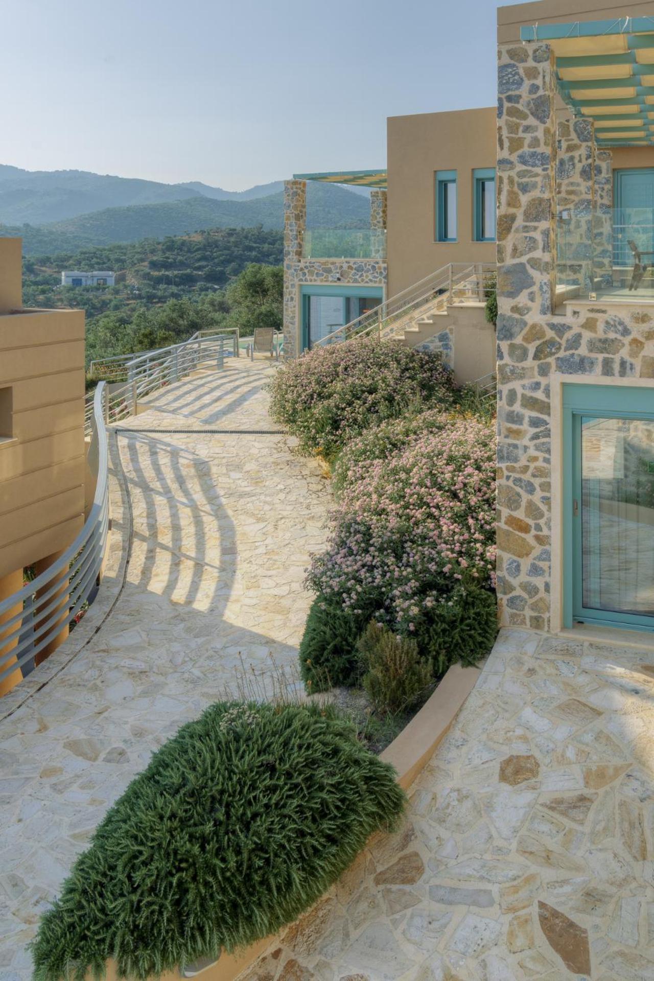 Ouzo Panoramic Houses 1, With Private Pool Plomári Kültér fotó