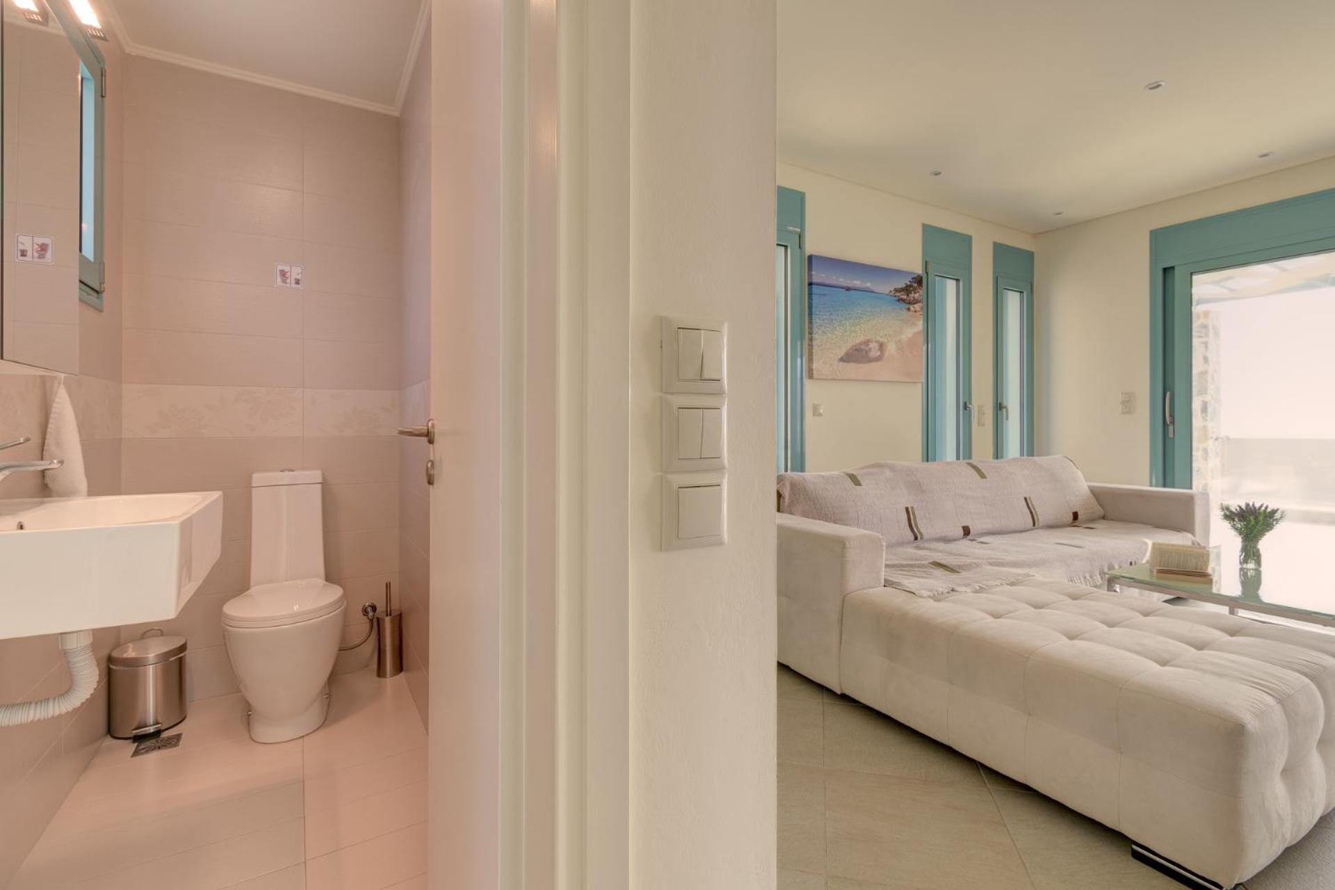 Ouzo Panoramic Houses 1, With Private Pool Plomári Szoba fotó