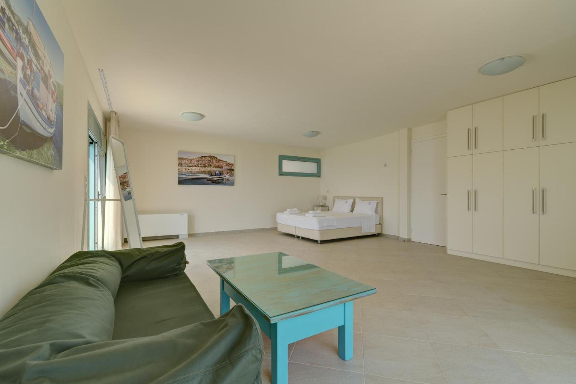 Ouzo Panoramic Houses 1, With Private Pool Plomári Szoba fotó